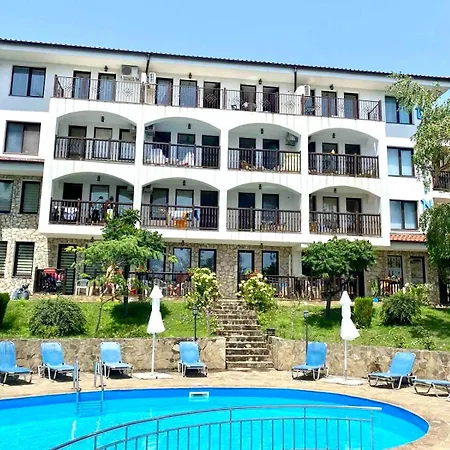 Apartment Delfin Sea View